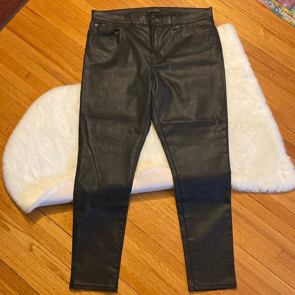 Banana Republic Lightweight Jeans - Picture 4 of 6